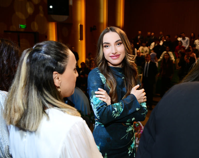 Вице-президент Фонда Гейдара Алиева Лейла Алиева и Алена Алиева посетили Центр инклюзивного развития и творчества DOST (ФОТО)