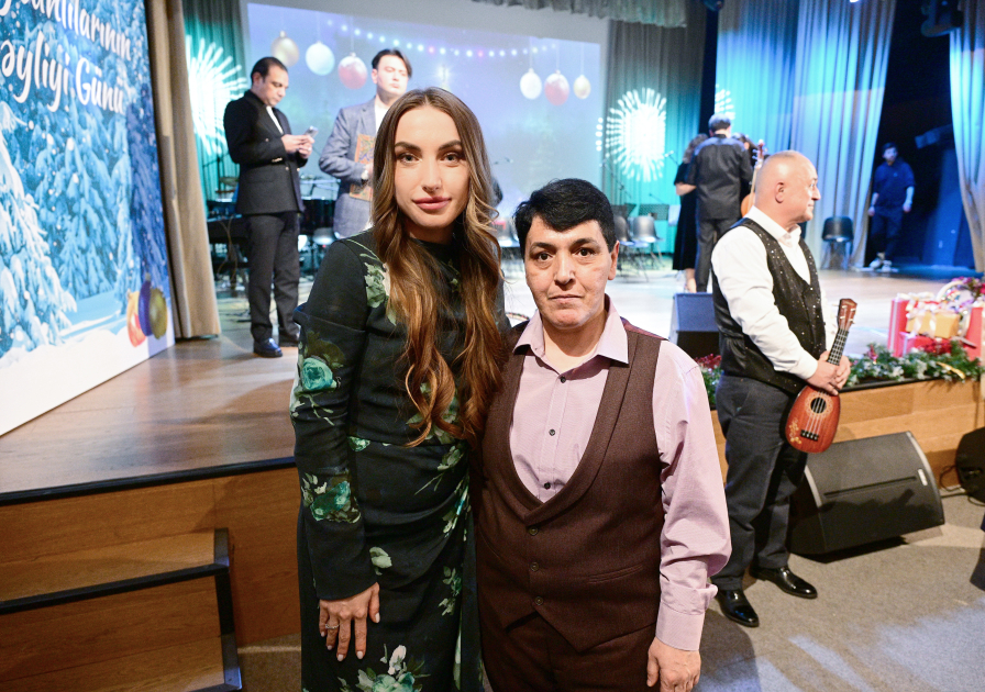 Вице-президент Фонда Гейдара Алиева Лейла Алиева и Алена Алиева посетили Центр инклюзивного развития и творчества DOST (ФОТО)