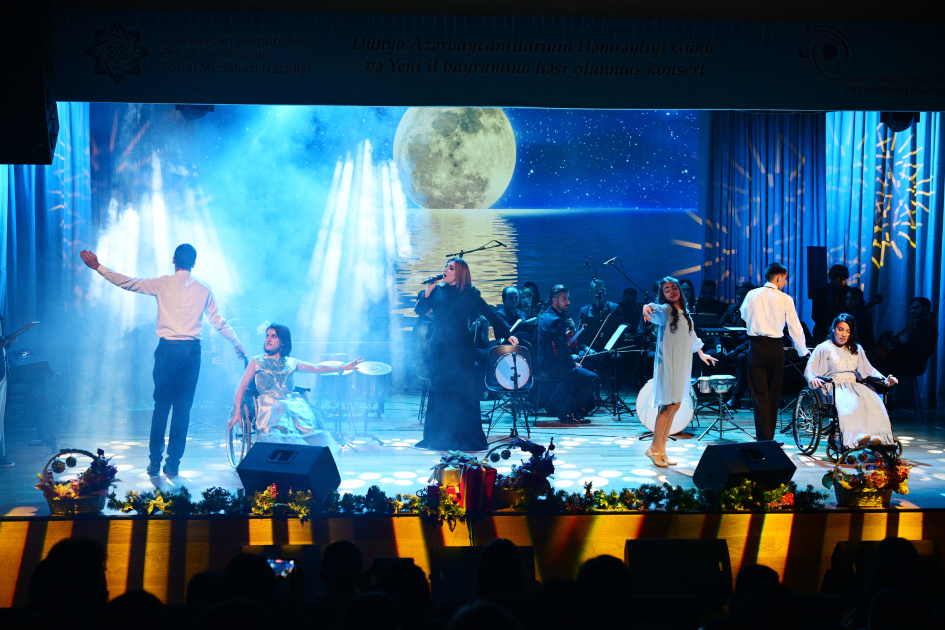 Вице-президент Фонда Гейдара Алиева Лейла Алиева и Алена Алиева посетили Центр инклюзивного развития и творчества DOST (ФОТО)