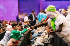 По инициативе вице-президента Фонда Гейдара Алиева Лейлы Алиевой для детей, нуждающихся в особой заботе, организовано «Джыртдан Мега Шоу» (ФОТО)