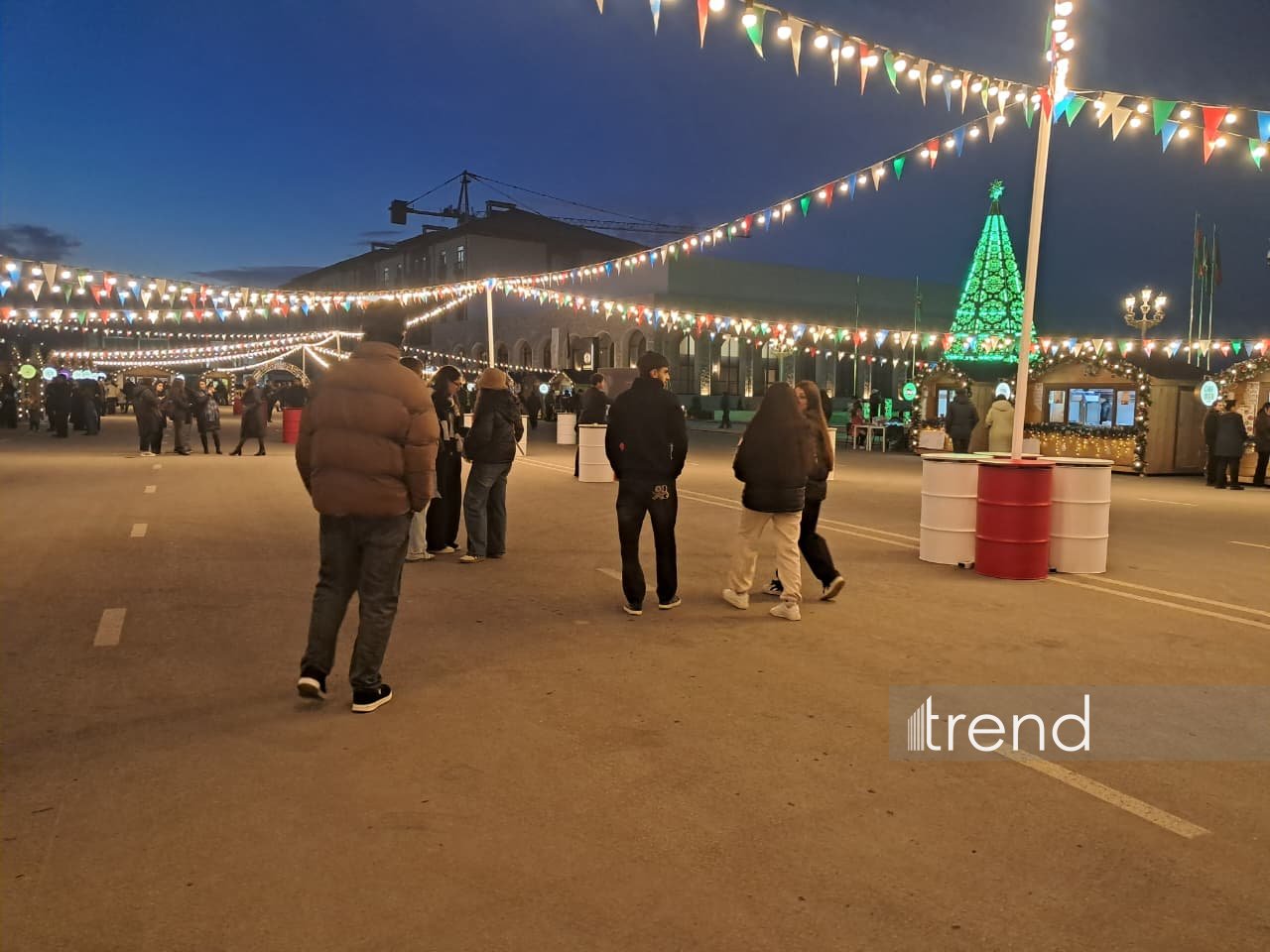 В Ханкенди открылась праздничная ярмарка «Зимняя сказка» (ФОТО/ВИДЕО)