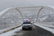 Полиция Азербайджана перешла на усиленный режим работы из-за погодных условий (ФОТО)