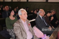 15-летний вундеркинд Айдан Нуриева объединила мировую классику с азербайджанской поэзией (ФОТО)