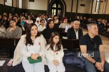 15-летний вундеркинд Айдан Нуриева объединила мировую классику с азербайджанской поэзией (ФОТО)