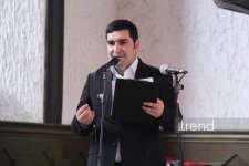 15-летний вундеркинд Айдан Нуриева объединила мировую классику с азербайджанской поэзией (ФОТО)