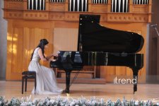 15-летний вундеркинд Айдан Нуриева объединила мировую классику с азербайджанской поэзией (ФОТО)