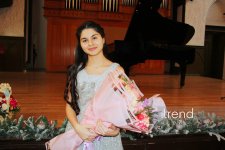 15-летний вундеркинд Айдан Нуриева объединила мировую классику с азербайджанской поэзией (ФОТО)