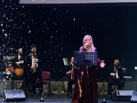 В Гянджинской государственной филармонии состоялась праздничная программа "В Новый год - вместе с нами" (ФОТО)