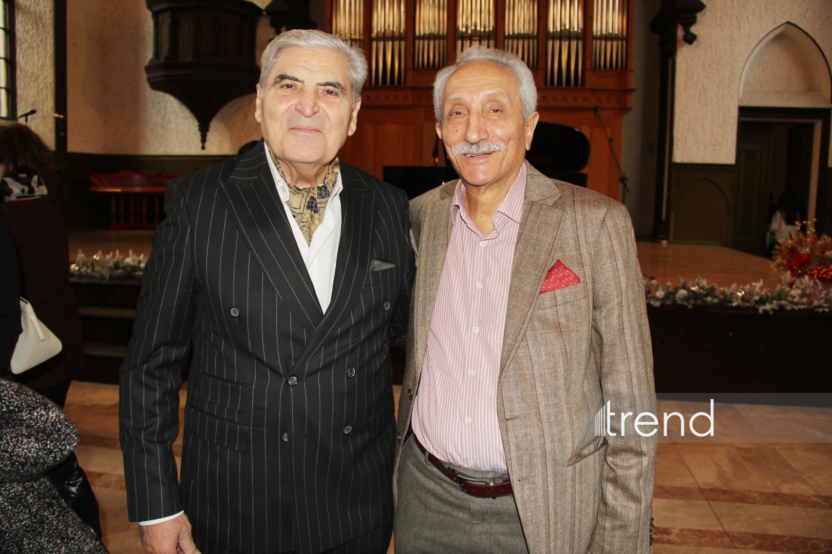 15-летний вундеркинд Айдан Нуриева объединила мировую классику с азербайджанской поэзией (ФОТО)