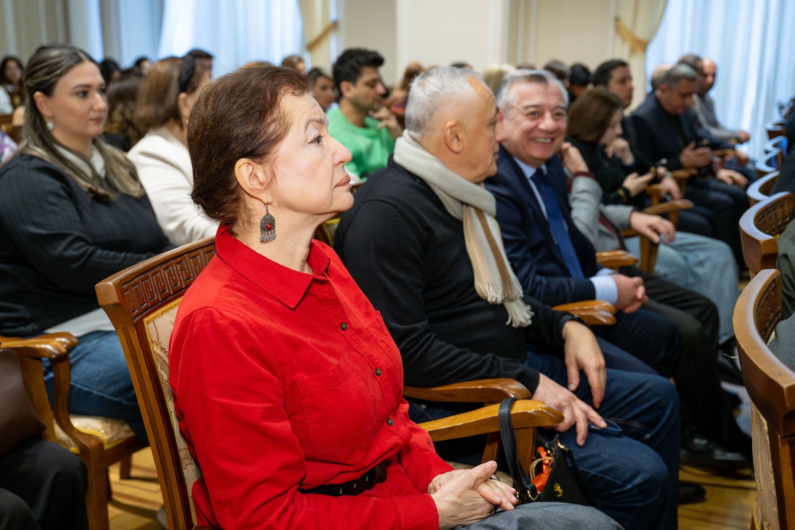 Состоялось открытие выставки, посвящённой 25-летию Азербайджанской академии художеств (ФОТО)