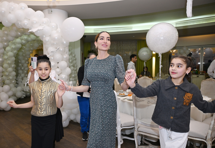 Вице-президент Фонда Гейдара Алиева Лейла Алиева, руководитель Баку Медиа Центра Арзу Алиева и Алена Алиева приняли участие в праздничном торжестве, организованном для детей, нуждающихся в особой заботе (ФОТО)