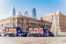 Дед Мороз тоже спешит выиграть подарки в Банке Республика (ФОТО)