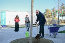 Президент Ильхам Алиев и Первая леди Мехрибан Алиева посетили «Баку Белый город» (ФОТО/ВИДЕО)