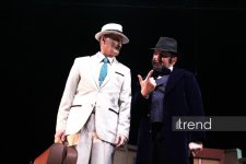 Шикарная премьера в Азербайджанском русском драмтеатре - "Ключ от чемодана с кирпичами" покорил всех! (ФОТО)