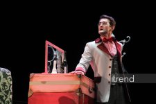 Шикарная премьера в Азербайджанском русском драмтеатре - "Ключ от чемодана с кирпичами" покорил всех! (ФОТО)