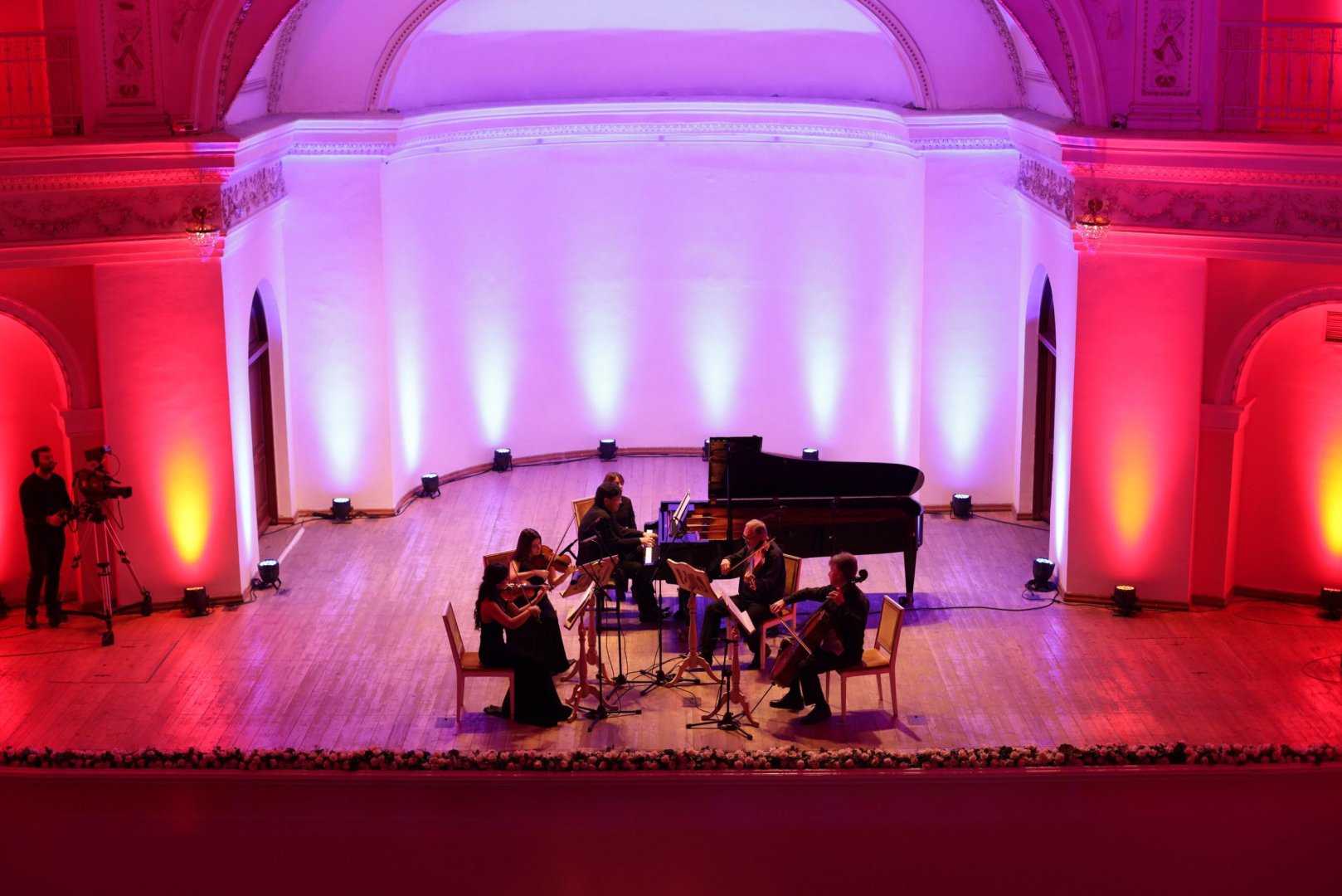 Когда вся музыкальная ткань оживала в одном дыхании – вечер классики в Баку (ФОТО)