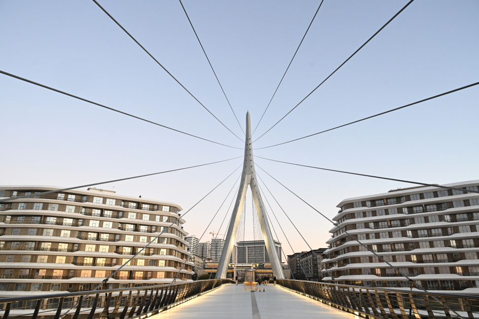 Президент Ильхам Алиев и Первая леди Мехрибан Алиева посетили «Баку Белый город» (ФОТО/ВИДЕО)