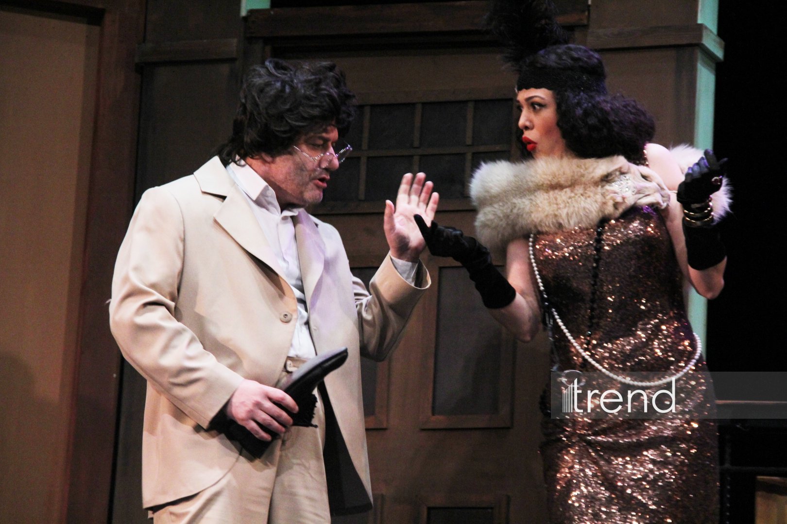 Шикарная премьера в Азербайджанском русском драмтеатре - "Ключ от чемодана с кирпичами" покорил всех! (ФОТО)