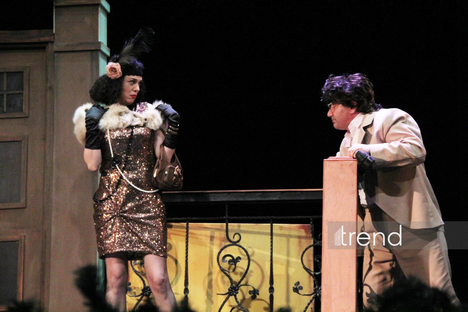 Шикарная премьера в Азербайджанском русском драмтеатре - "Ключ от чемодана с кирпичами" покорил всех! (ФОТО)