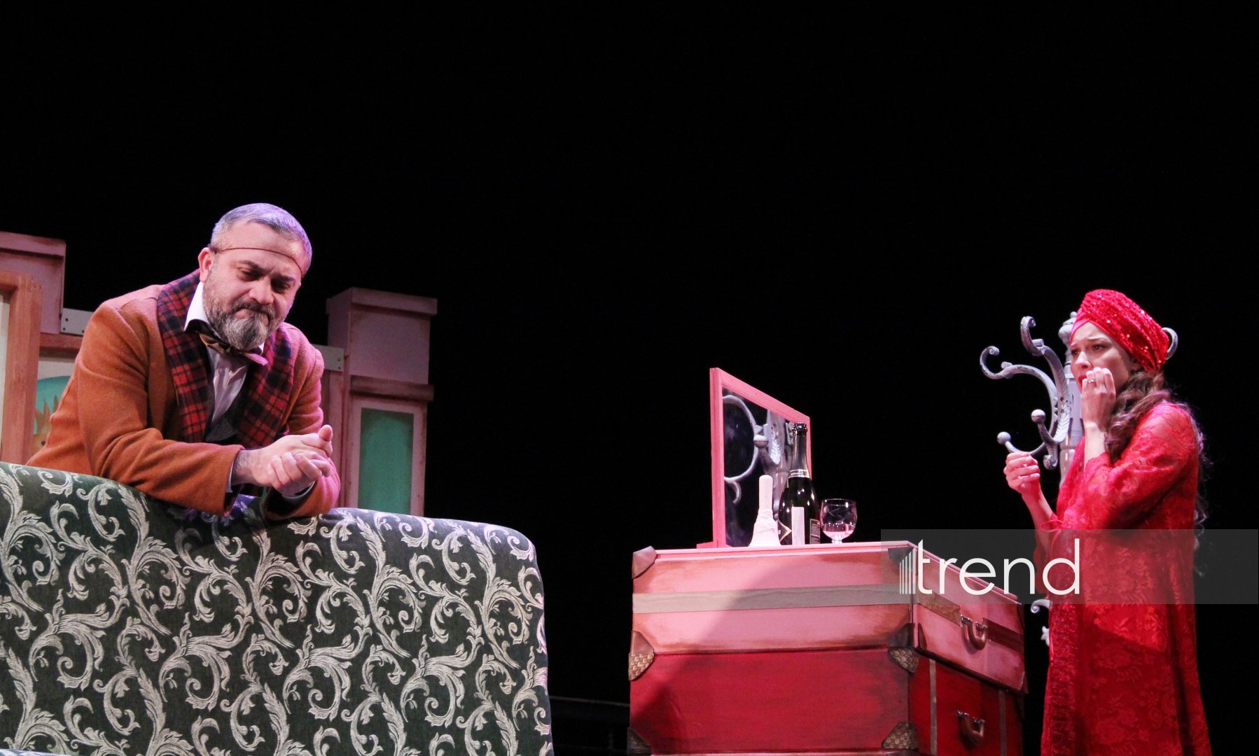 Шикарная премьера в Азербайджанском русском драмтеатре - "Ключ от чемодана с кирпичами" покорил всех! (ФОТО)