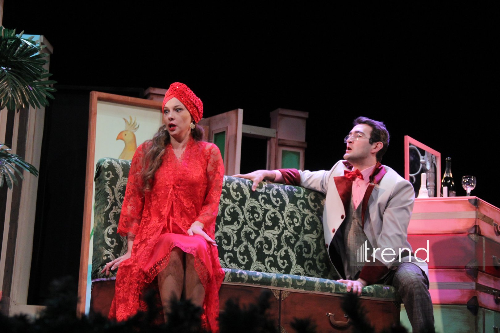 Шикарная премьера в Азербайджанском русском драмтеатре - "Ключ от чемодана с кирпичами" покорил всех! (ФОТО)