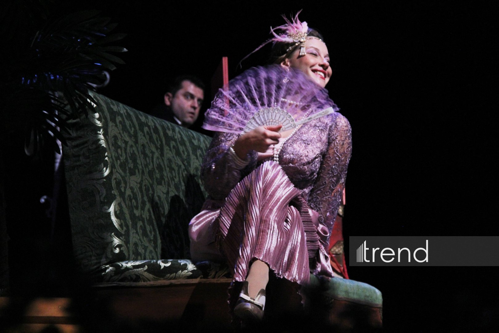 Шикарная премьера в Азербайджанском русском драмтеатре - "Ключ от чемодана с кирпичами" покорил всех! (ФОТО)