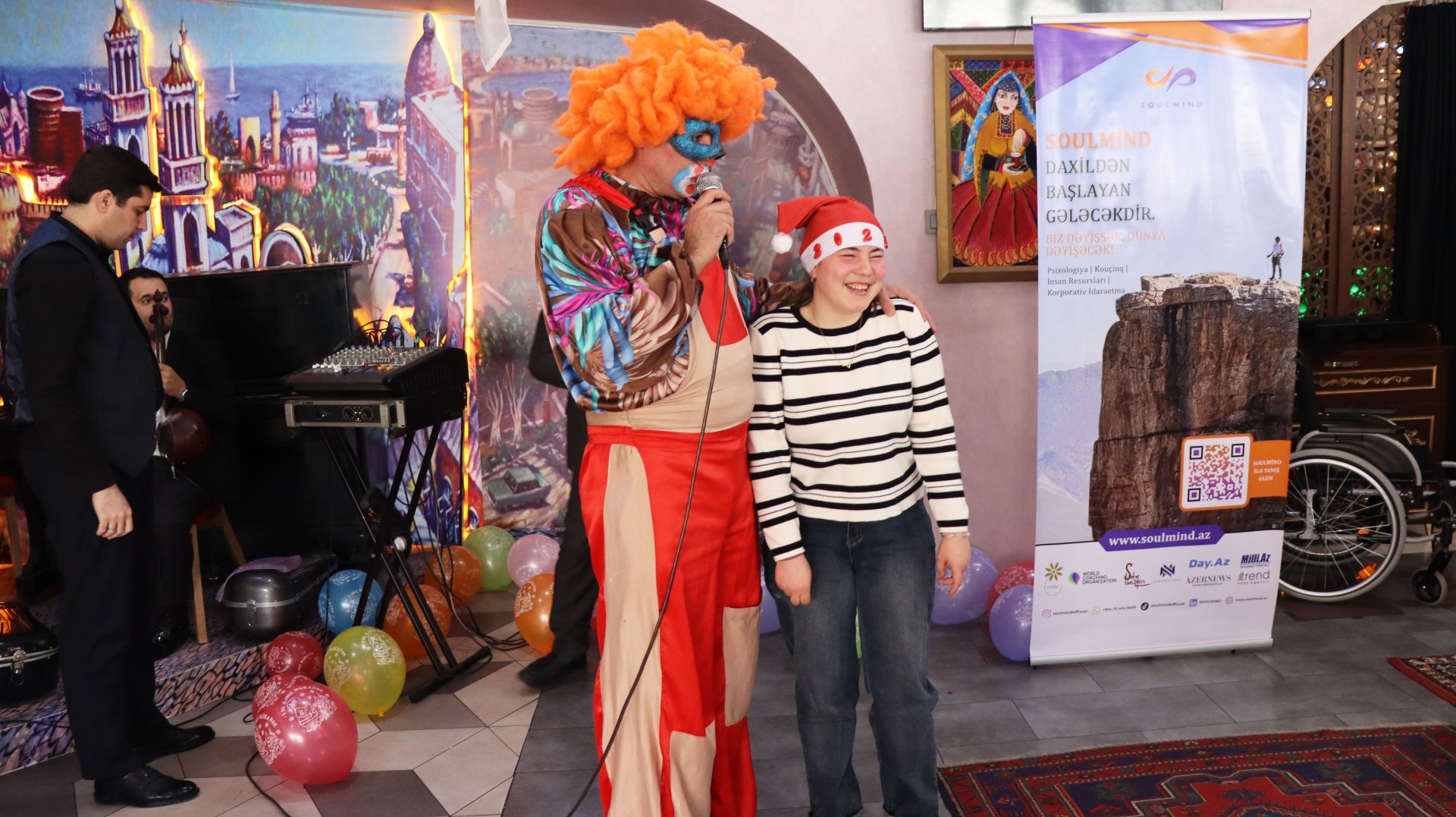 В Баку прошел инклюзивный праздник "Цвет желаний", посвященный Новому году (ФОТО)