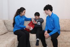 PASHA Holding предоставил праздничные подарки семьям шехидов (ФОТО)