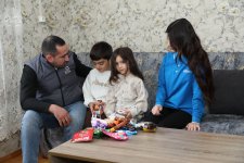 PASHA Holding предоставил праздничные подарки семьям шехидов (ФОТО)