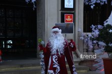 Баку в преддверии Нового года (ФОТОРЕПОРТАЖ)