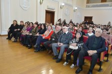 Фархад Бадалбейли отметил день рождения вместе со студентами Бакинской музыкальной академии (ФОТО)