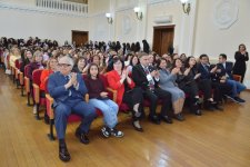 Фархад Бадалбейли отметил день рождения вместе со студентами Бакинской музыкальной академии (ФОТО)