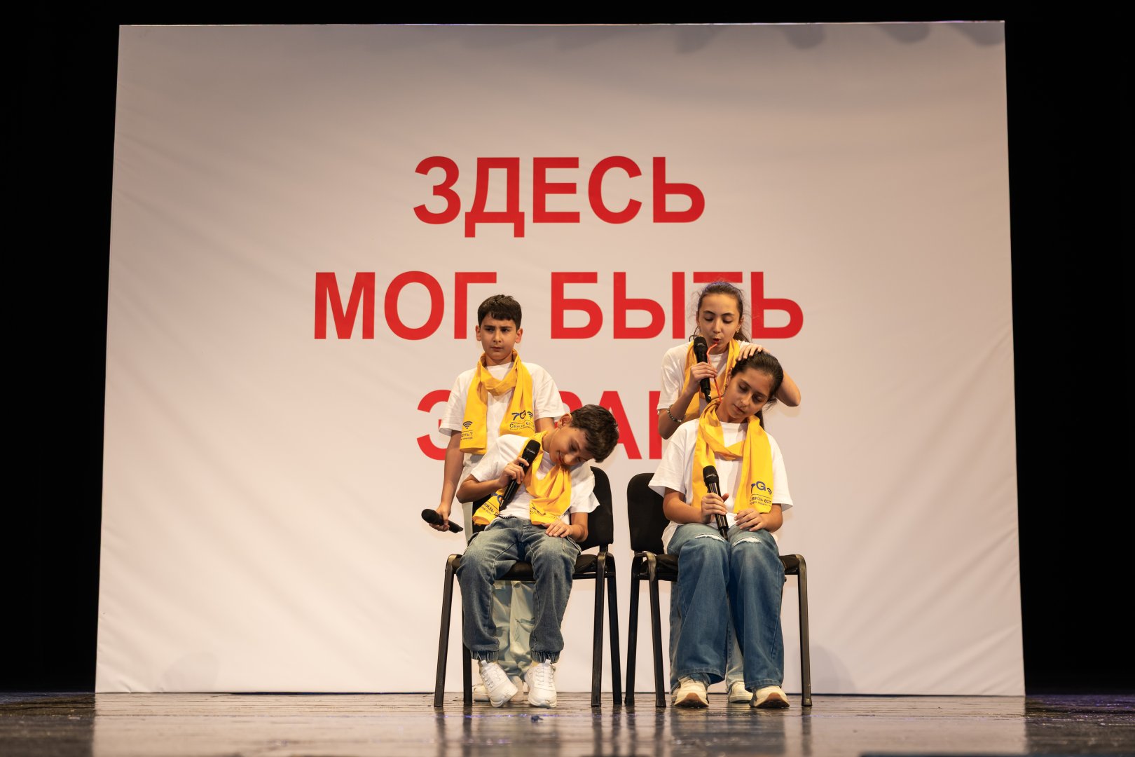 В Баку разгорелась битва смеха и креатива Юниор Лиги КВН сезона 2025–2026 (ФОТО)