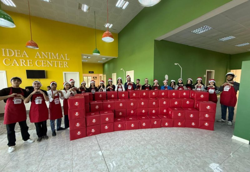 По инициативе вице-президента Фонда Гейдара Алиева Лейлы Алиевой в рамках проекта «Наша кухня» малообеспеченным семьям доставлены праздничные подарки (ФОТО)