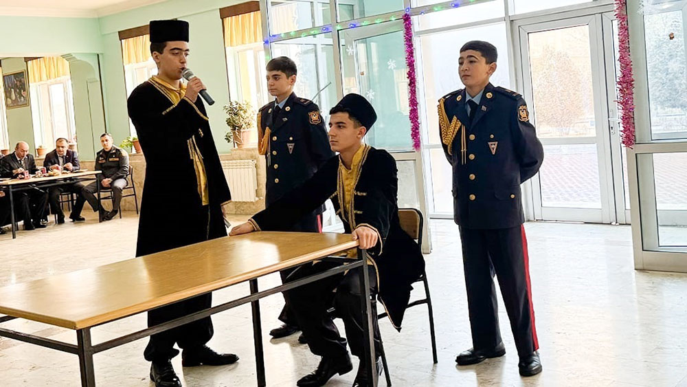 В Азербайджанской армии отмечены День солидарности азербайджанцев мира и Новый год (ФОТО)