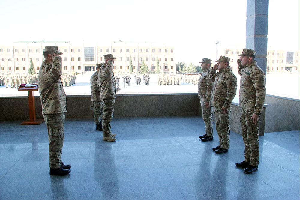 В Азербайджанской армии отмечены День солидарности азербайджанцев мира и Новый год (ФОТО)