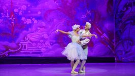 Новый год в Баку - фантастические танцы, торжество добра и исполнение заветных желаний (ФОТО)