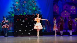 Новый год в Баку - фантастические танцы, торжество добра и исполнение заветных желаний (ФОТО)