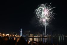 В Баку по случаю Нового года состоялся праздничный салют (ФОТО)