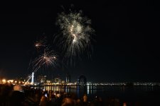 В Баку по случаю Нового года состоялся праздничный салют (ФОТО)