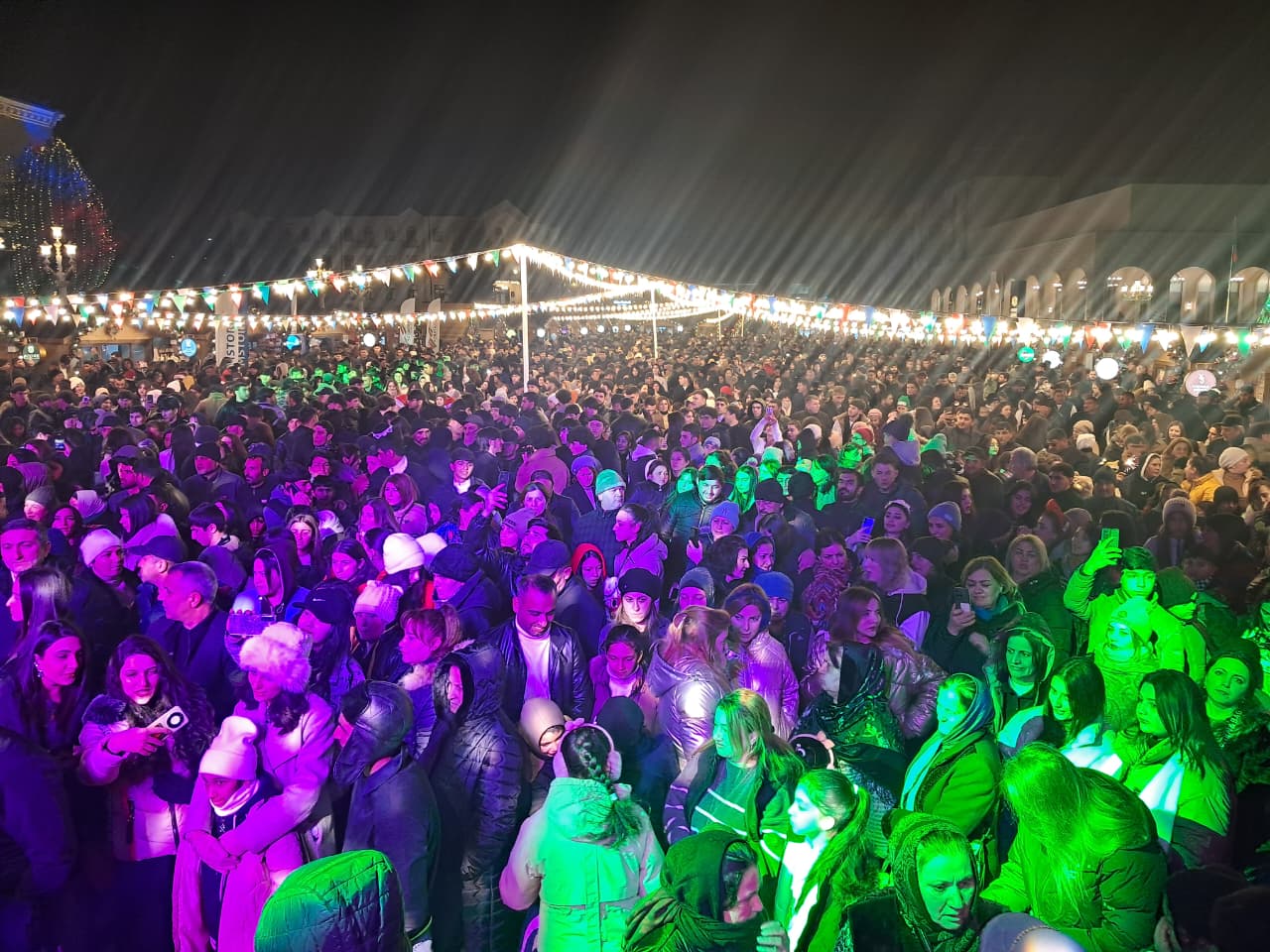 В Ханкенди состоялся праздничный салют (ФОТО/ВИДЕО)