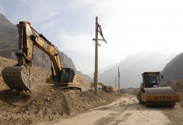 В Нахчыване в рамках ж/д проекта будет построено 10 станций