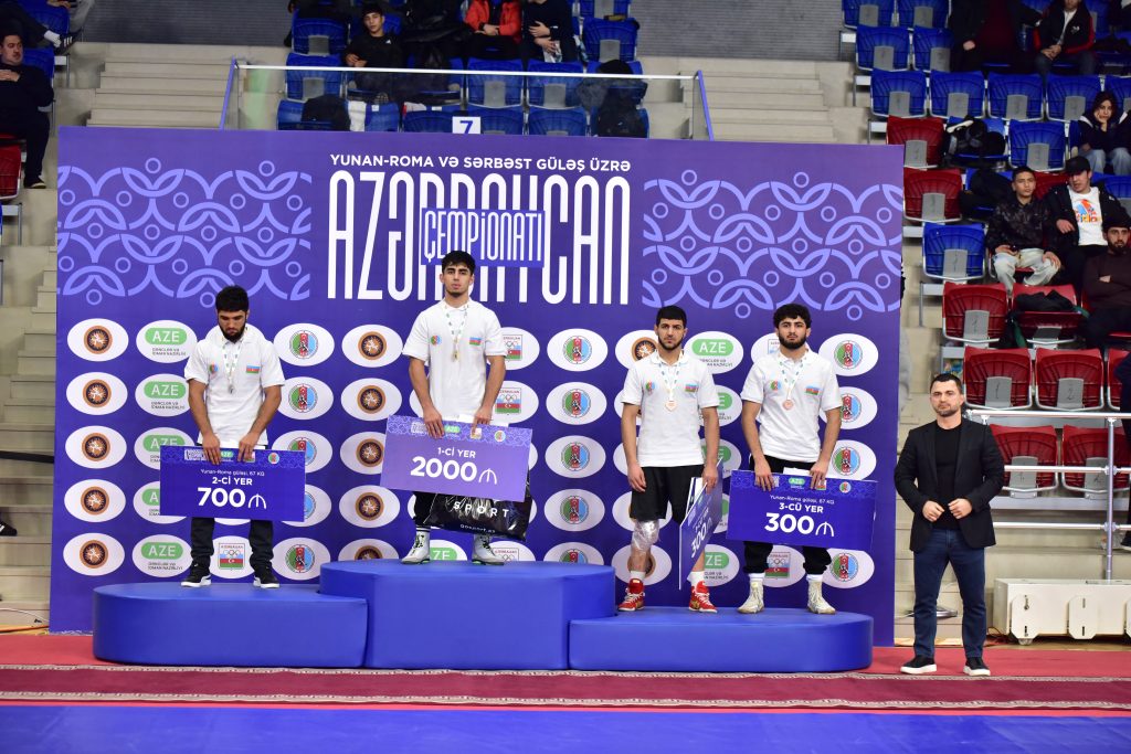 Определились призёры третьего дня чемпионата Азербайджана по греко-римской и вольной борьбе (ФОТО)