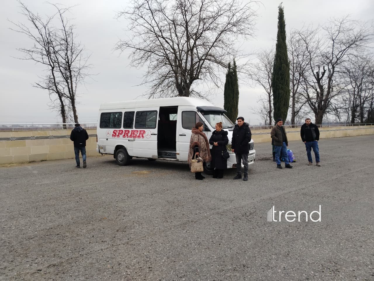 В четыре села Агдеринского района отправлена первая группа переселенцев (ФОТО)