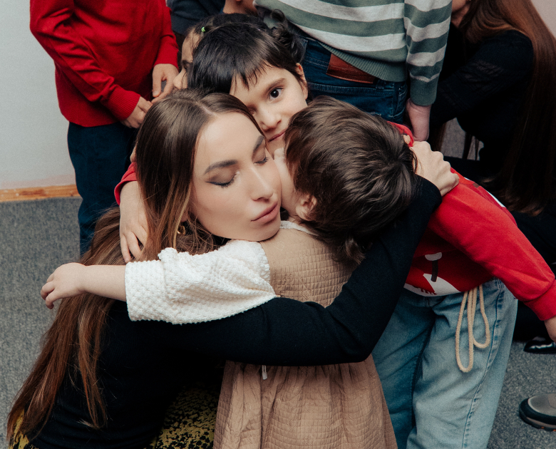 Арзу Алиева и Алена Алиева посетили Приют и учреждение социальной реабилитации для лиц из уязвимых групп населения (ФOTO)
