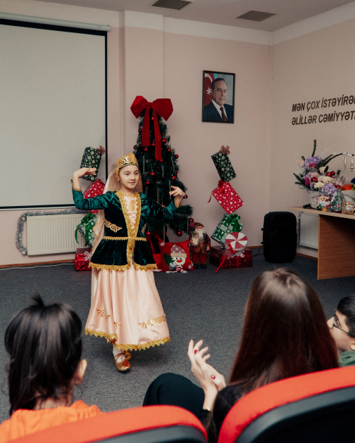 Арзу Алиева и Алена Алиева посетили Приют и учреждение социальной реабилитации для лиц из уязвимых групп населения (ФOTO)