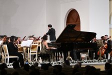 В Баку состоялся праздник симфонической музыки - в мир героических образов и сказочной фантазии (ФОТО)