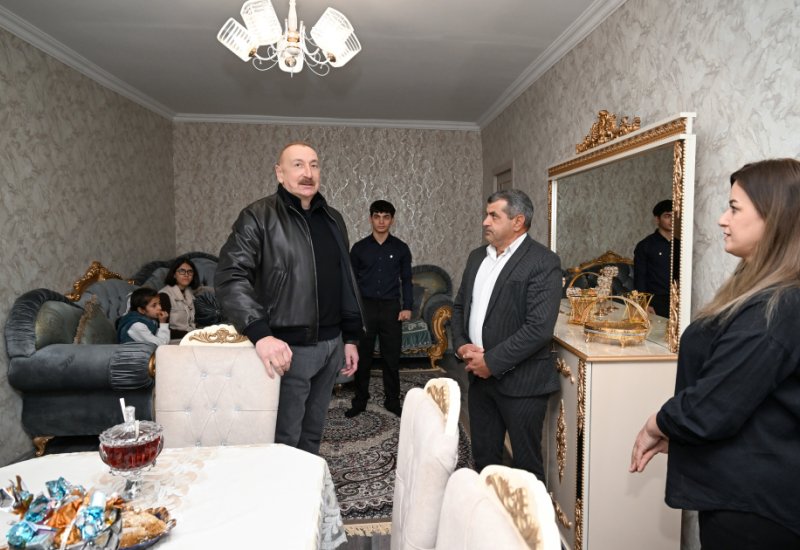 Президент Ильхам Алиев ознакомился с работами, проделанными в селе Ашагы Оратаг Агдеринского района (ФОТО/ВИДЕО)