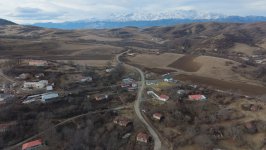 Президент Ильхам Алиев ознакомился с работами, проделанными в селе Чылдыран Агдеринского района (ФОТО/ВИДЕО)