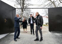 Президент Ильхам Алиев ознакомился с работами, проделанными в селе Чылдыран Агдеринского района (ФОТО/ВИДЕО)